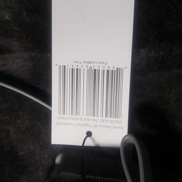 Vera Bradley crossbody - Picture 6 of 6